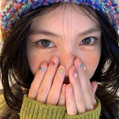 The Seasons 4-李孝利的红毯